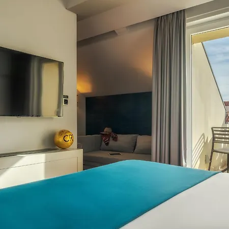 Отель Pestana Cr7 4*