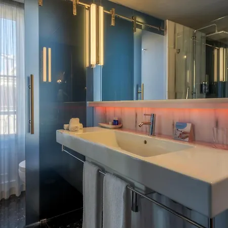 里斯本cr7佩斯塔纳酒店 酒店 4*